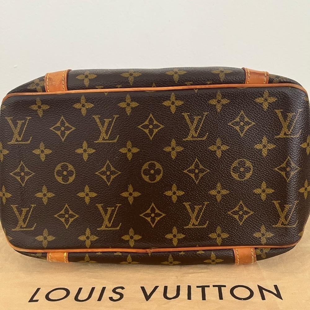 ❗️SOLD❗️


Louis Vuitton Sac Shopping Tote Large GM EUC 2001 - Picture 9 of 16